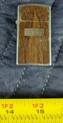 VINTAGE ZIPPO SLIM LIGHTER SIMULATED WOOD GRAIN NO MONOGRAM 1976 Needs Flint