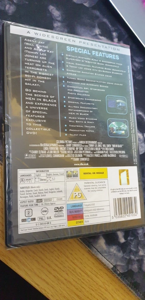 MEN IN BLACK : Collector's Edition* NEW/SEALED* (DVD, 2002)  - Image 2 of 2