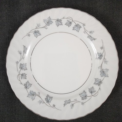 Mikasa Encino 212 Set of 2 Bread & Butter Plate Dinnerware Japan 6 5/8" (19.5cm) - Picture 2 of 6