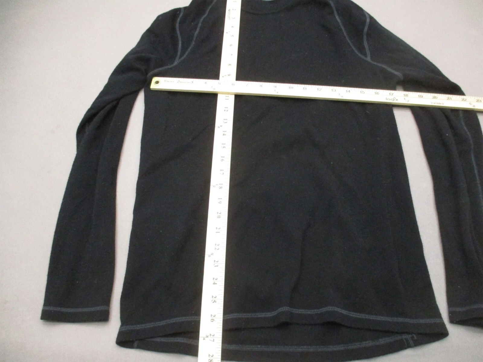 smartwool lightweight pullover 100% merino wool shirt