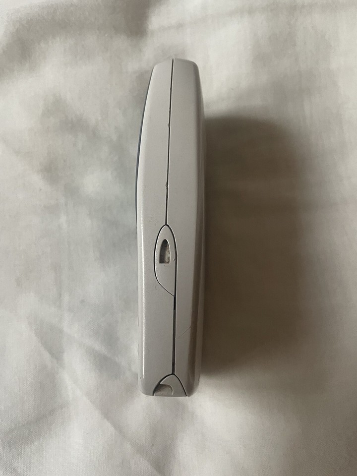 Nokia 3330 Retro Mobile Phone Faulty/Untested/spares/parts eBay