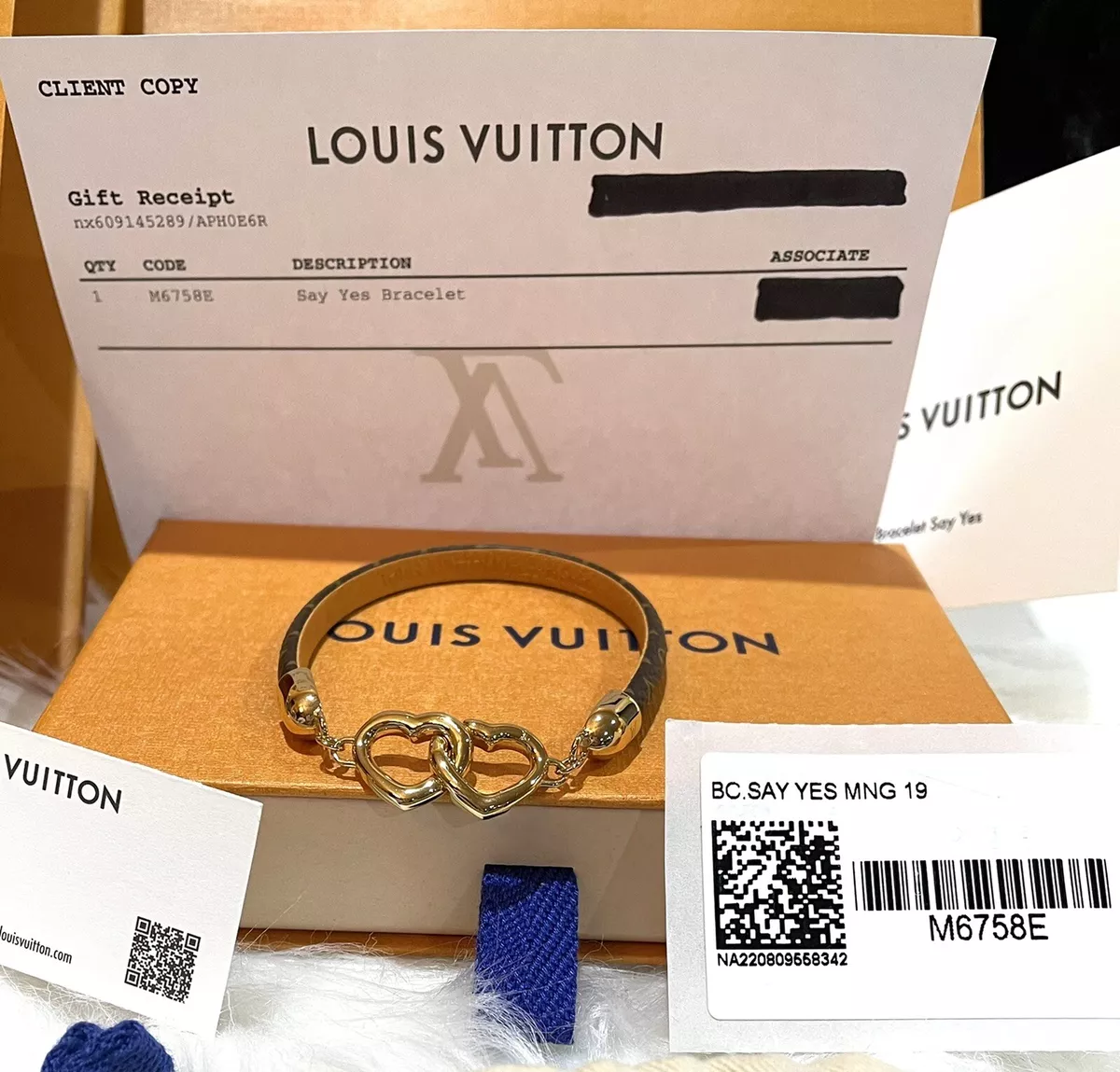 Louis Vuitton Say Yes Bracelet Monogram Canvas. Size 19