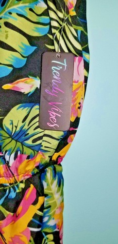 New W Tag Trendy Vibes Black Hawaiian Floral Print Romper Shorts Spaghetti Strap - Picture 3 of 6