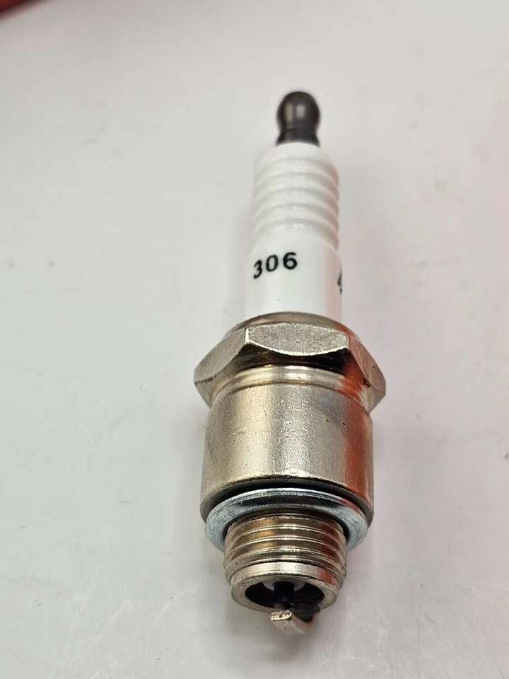 (QTY 4) Autolite Spark Plug Copper Resistor 306 for 1971-1973 Jeep Commando - Image 4 of 4