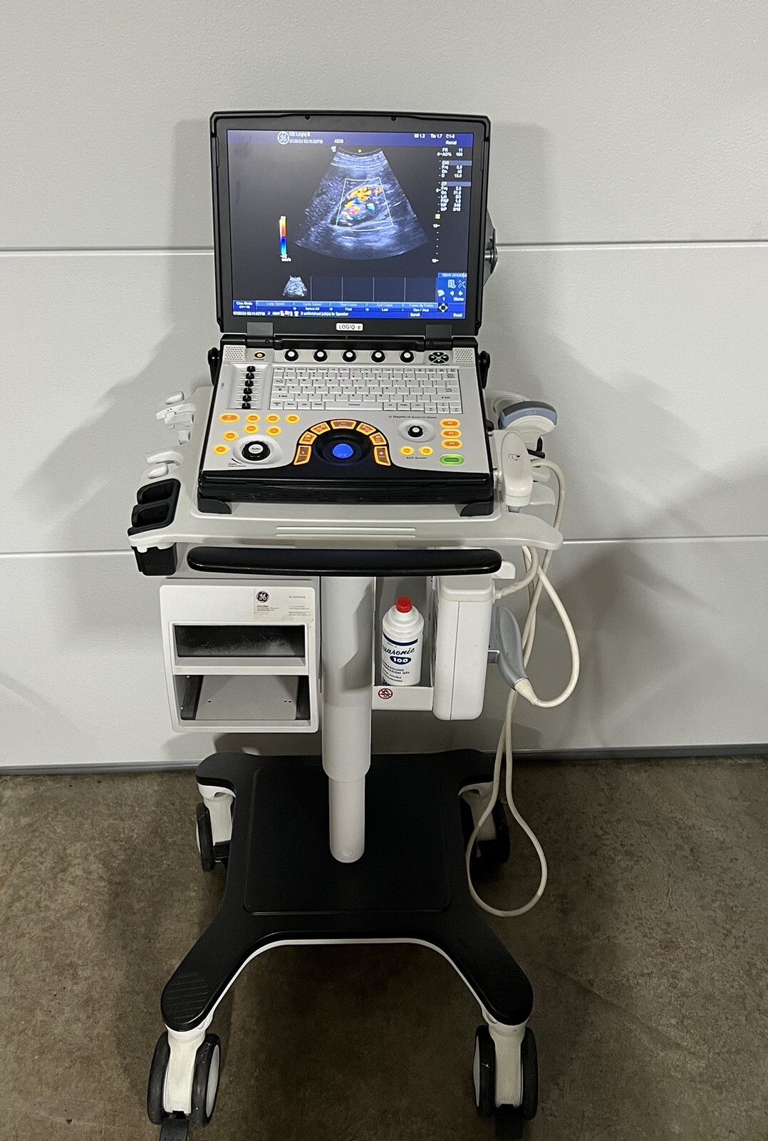Ultrasound Machine 2016 GE LOGIQ E NextGen Cart W 3 Ports One Transducer