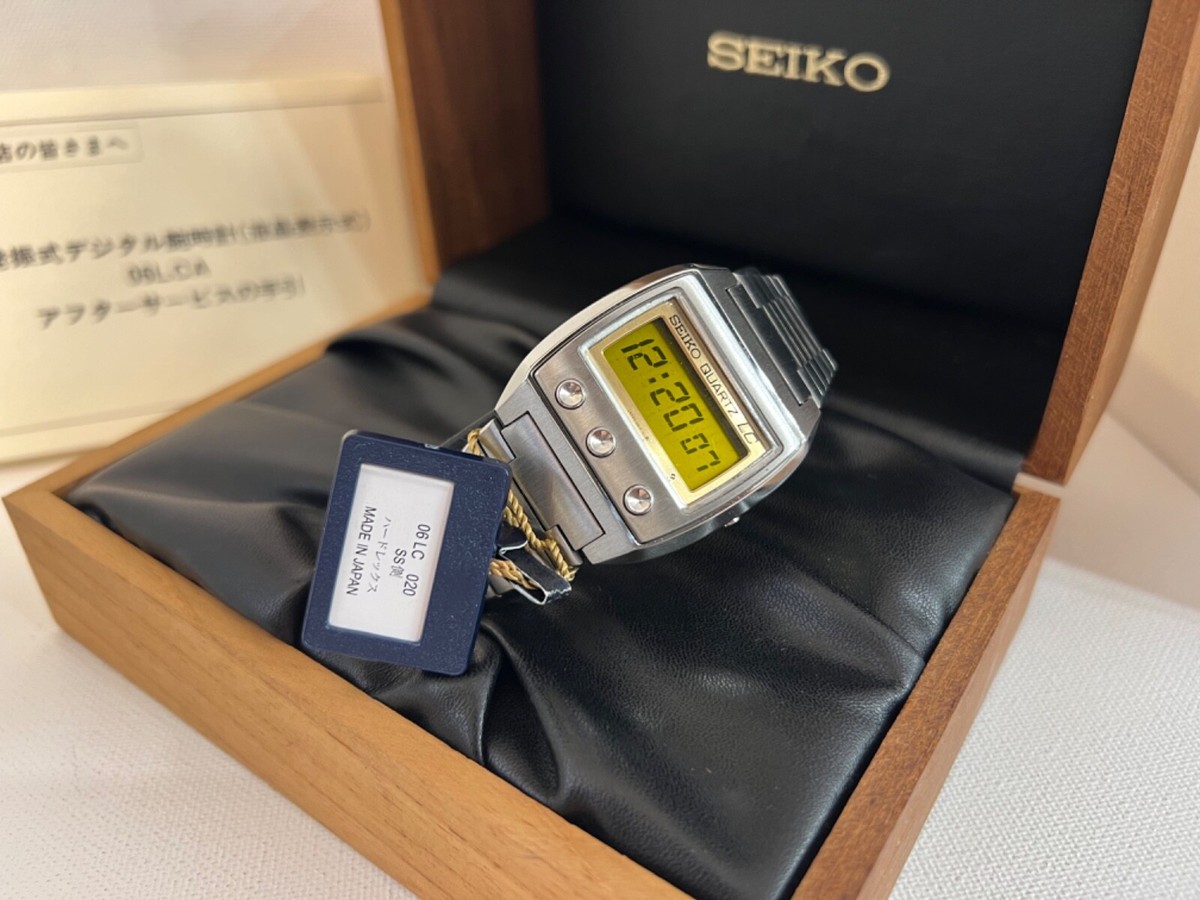 Seiko 0614-5010 VFA First Generation of LCD Seiko's V.F.A.