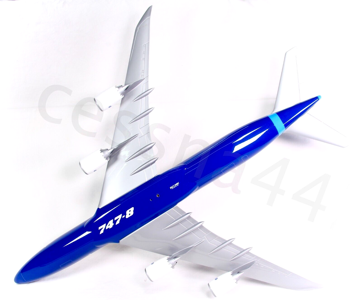PACMIN Boeing 747-8 Freight 1:100 Aircraft Model Complete PACMIN Boeing 747-8 Freight 1:100 Aircraft Model Complete
