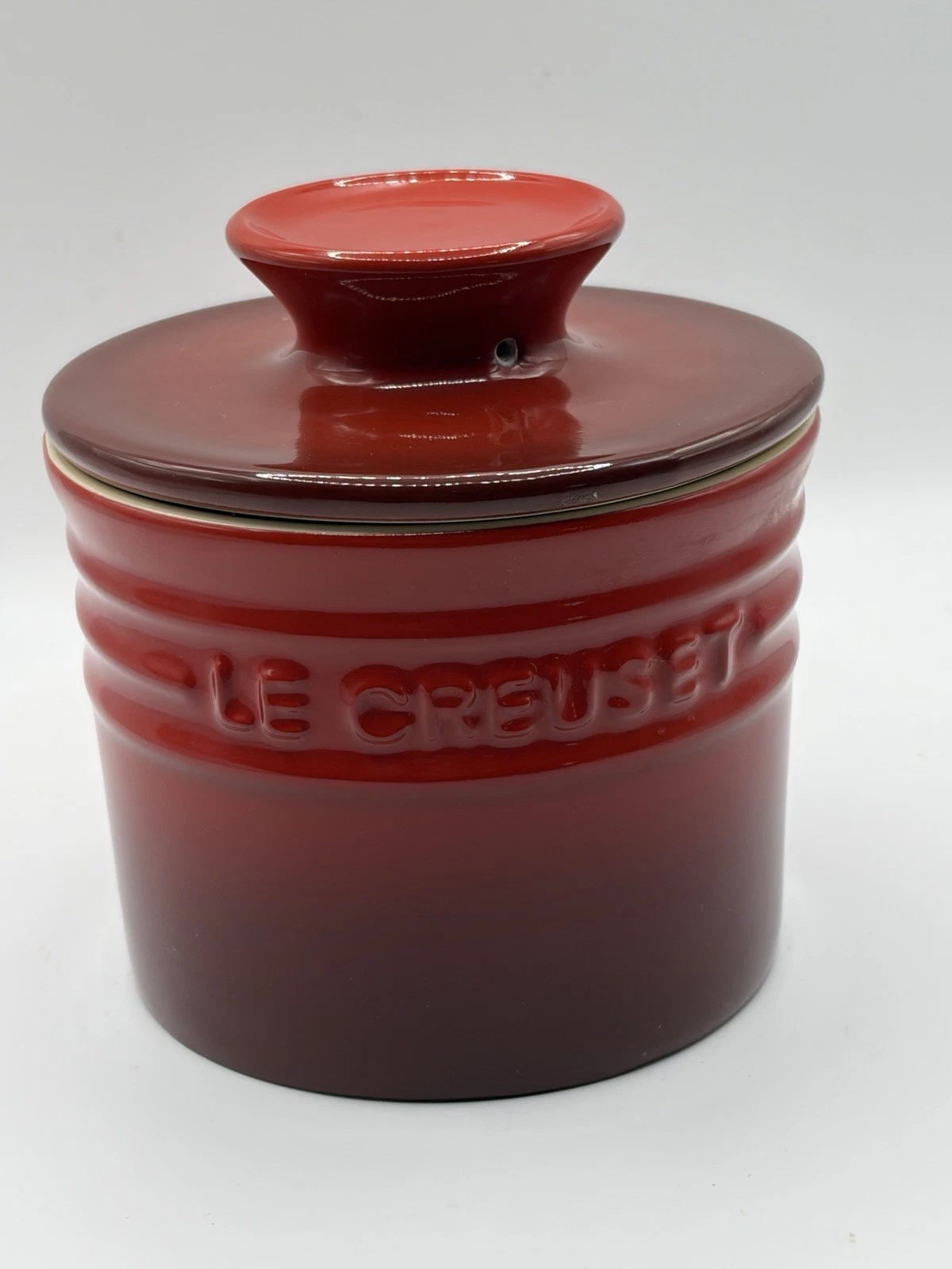 LE CREUSET CERISE RED 6 OUNCE BUTTER BELL CROCK