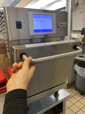 Merrychef E2 High Speed Countertop Convection Oven 208/240/1ph Working Excellent