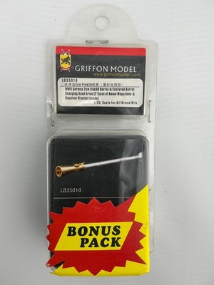 Griffon Model 2CM Flak38 Textured Barrel/changing hand grips/2 types mags 1/35