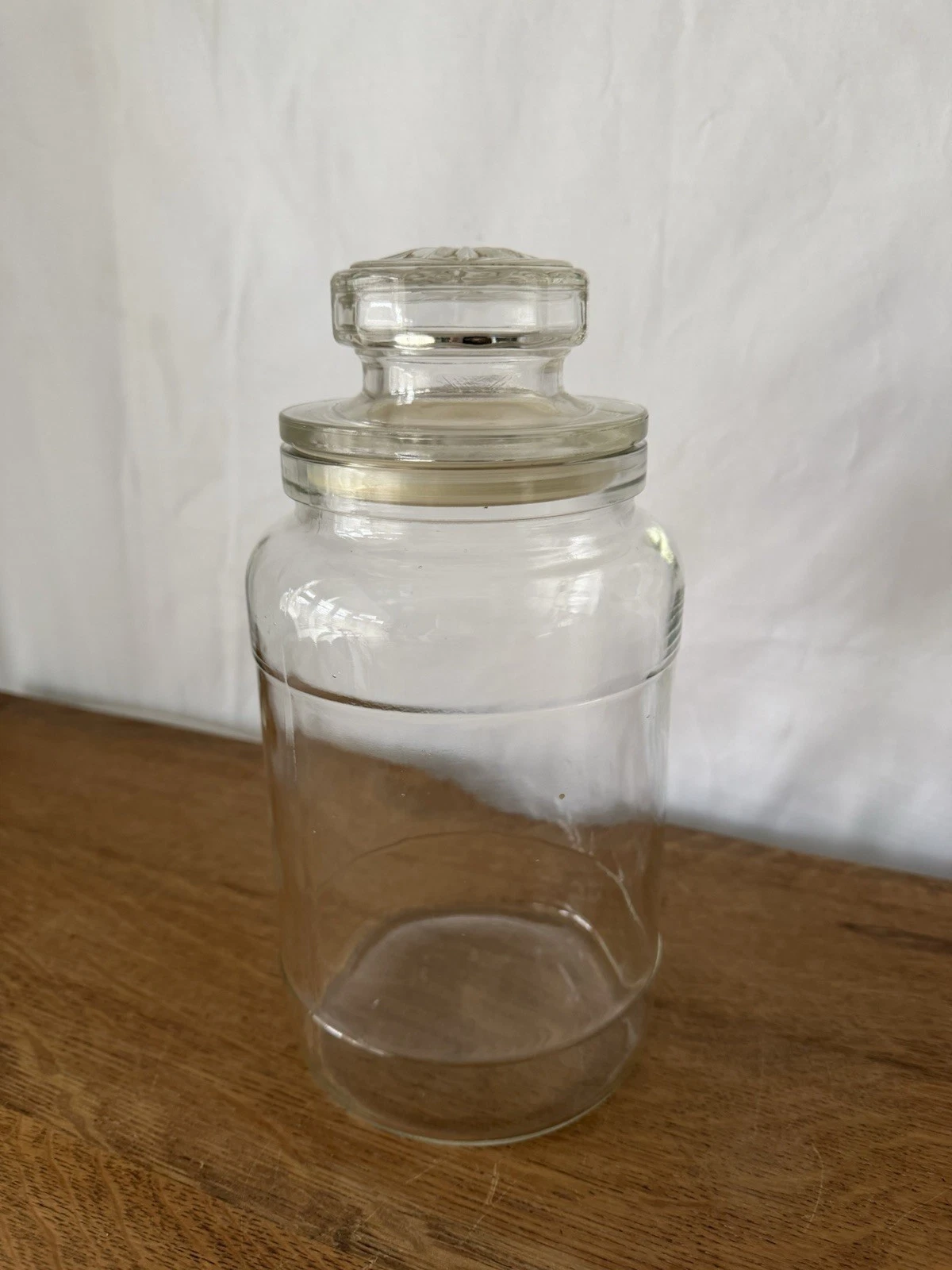 Vintage Large Glass Storage Jar Daisy Lid 70s kitchealia Kitchenware