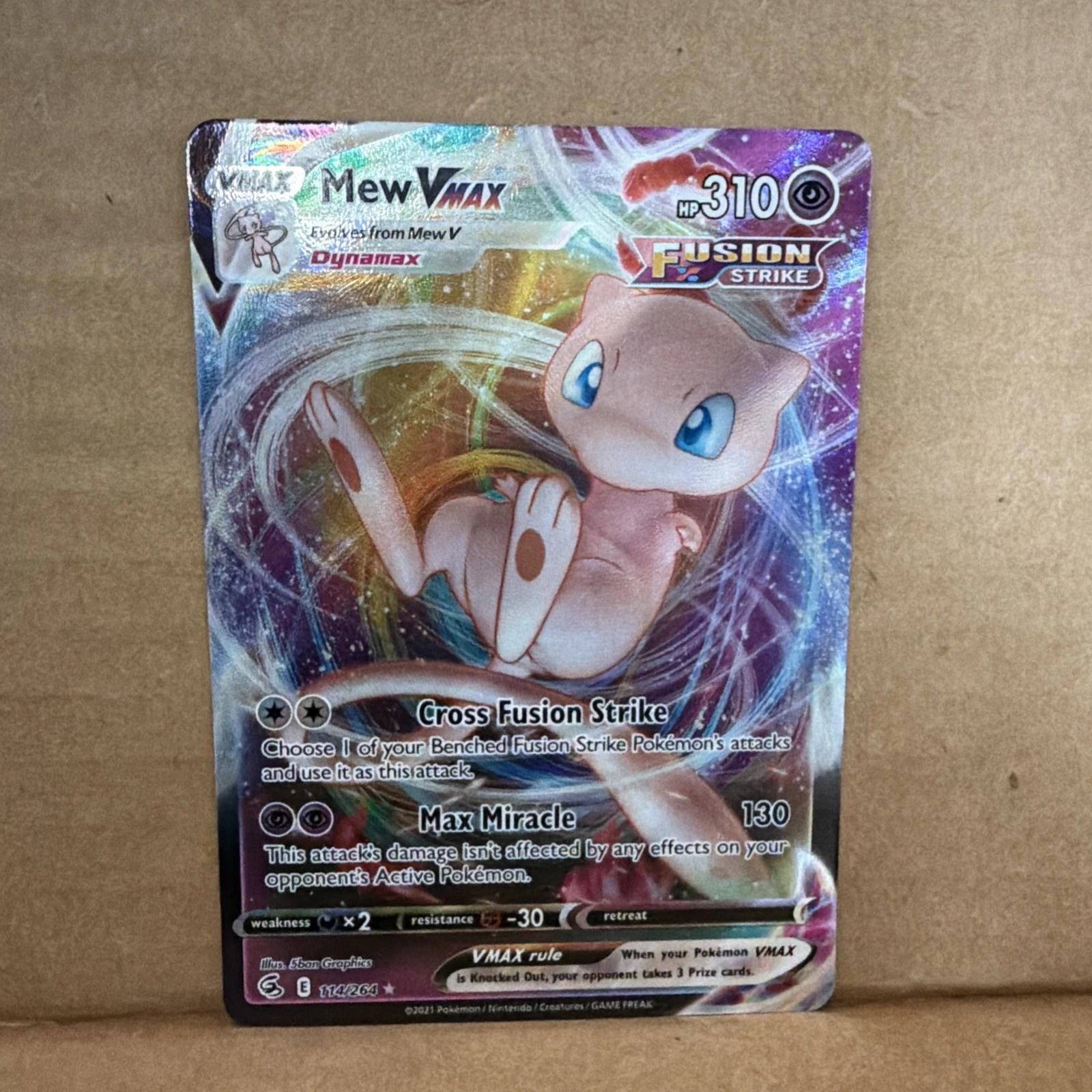 Pokémon TCG Mew VMAX Fusion Strike 114/264 Holo Ultra Rare (A)