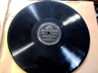 Cuban La Dama En Rojo XAVIER CUGAT LATIN Lady in Red/ Mexican Estrellita VICTOR