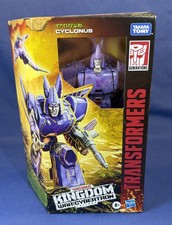 Hasbro Transformers War for Cybertron Kingdom Cyclonus