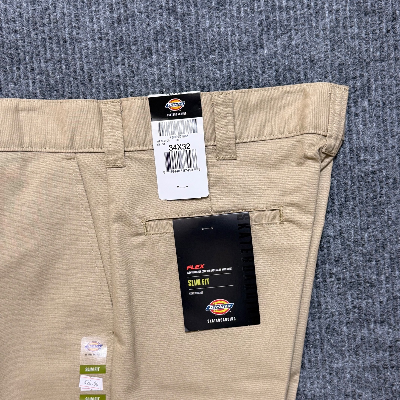Dickies Mens Skate Or Work Slim Flex Fit 34x32”  Khaki - NWT