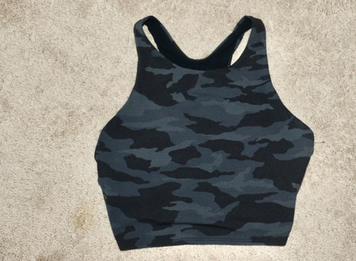 Athleta Women's Black Camo Printed Crop Top Sports Bra Size M
