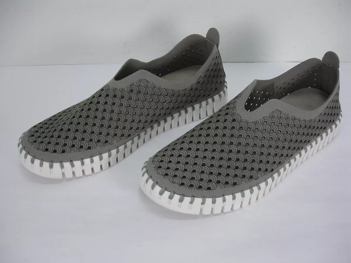 ISLE JACOBSEN TULIP 139 GRAY PERFORATED SLIP ON SNEAKERS FLATS