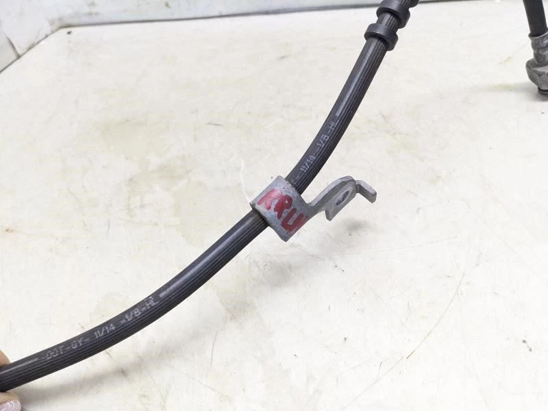 Оригинальный задний левый тормозной гидравлический шланг для Ford Mustang 2015-2022 годов выпуска FR3Z-2282-D - Изображение 4 из 4