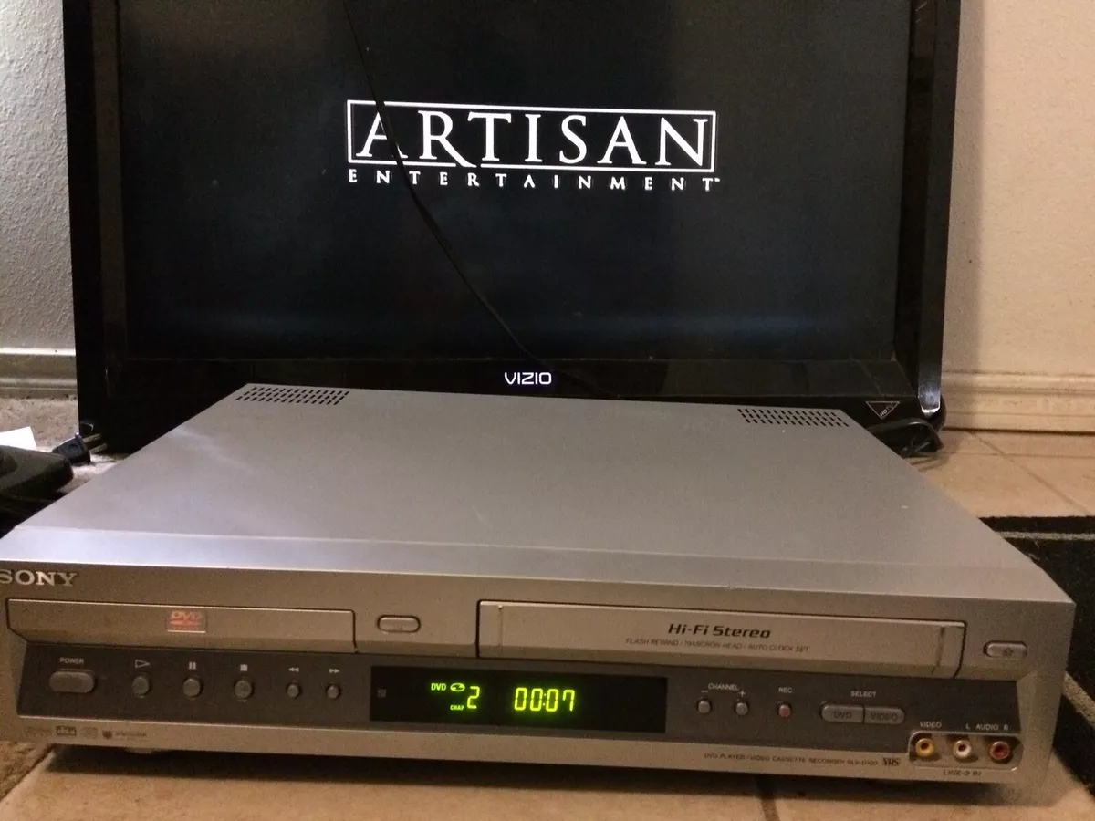SONY SLVD100 DVD/VHS VCR COMBO Player *Remote Included* Tested