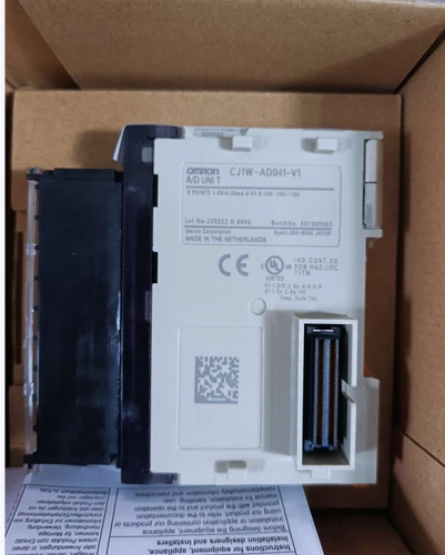 NEW CJ1W-AD041-V1 OMRON analog input unit 90 days warranty