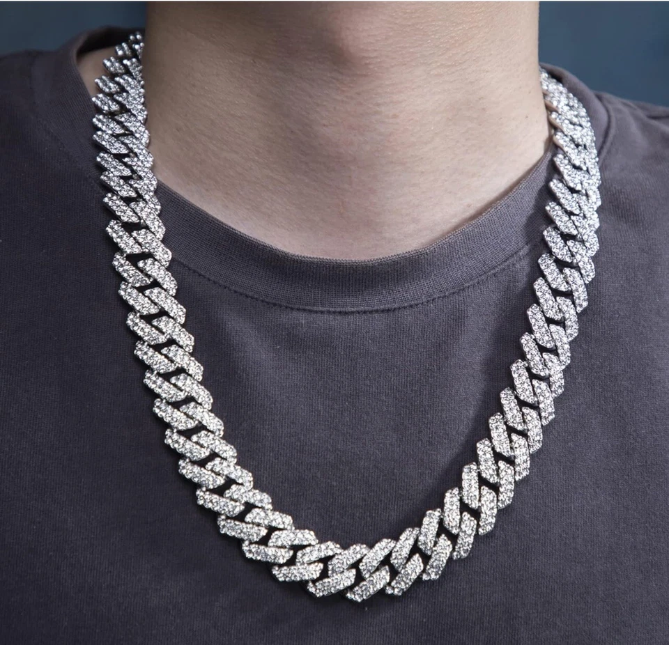 Eslabón cubano helado 24 pulgadas | Cadena de lujo Foto 2 de 3