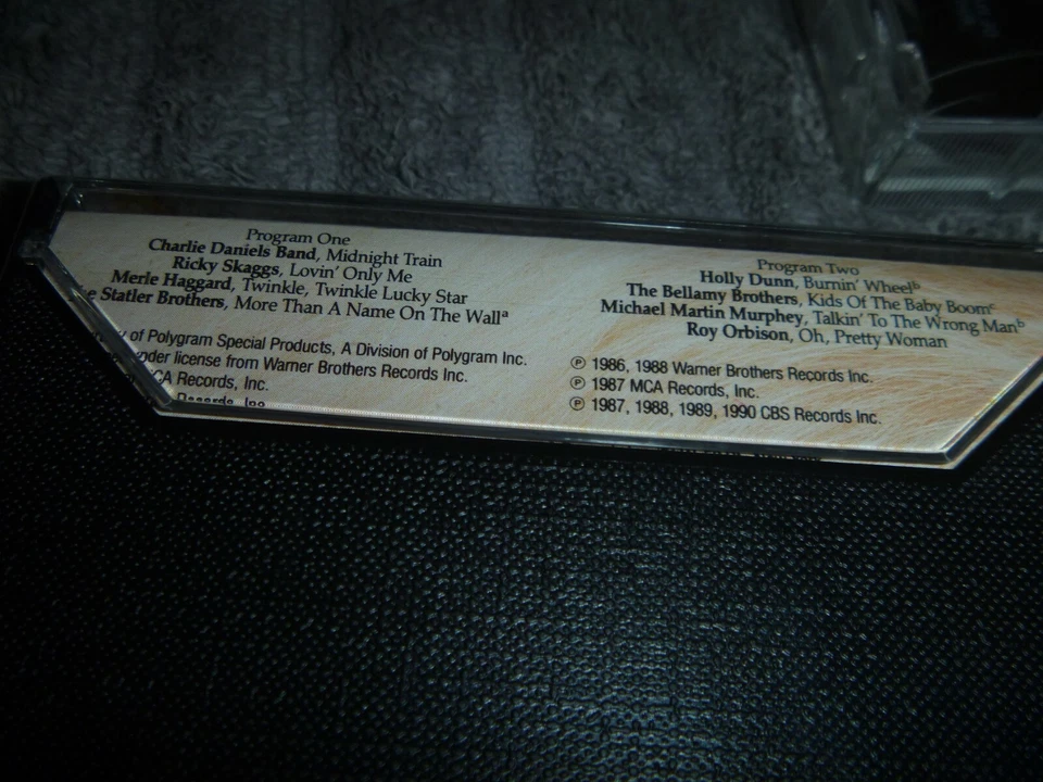 LOT 3 CASSETTE TAPE NEW SEALED COUNTRY CLASSIC 80s HITS MERLE WILLIE WAYLON ROY - Image 4 of 4