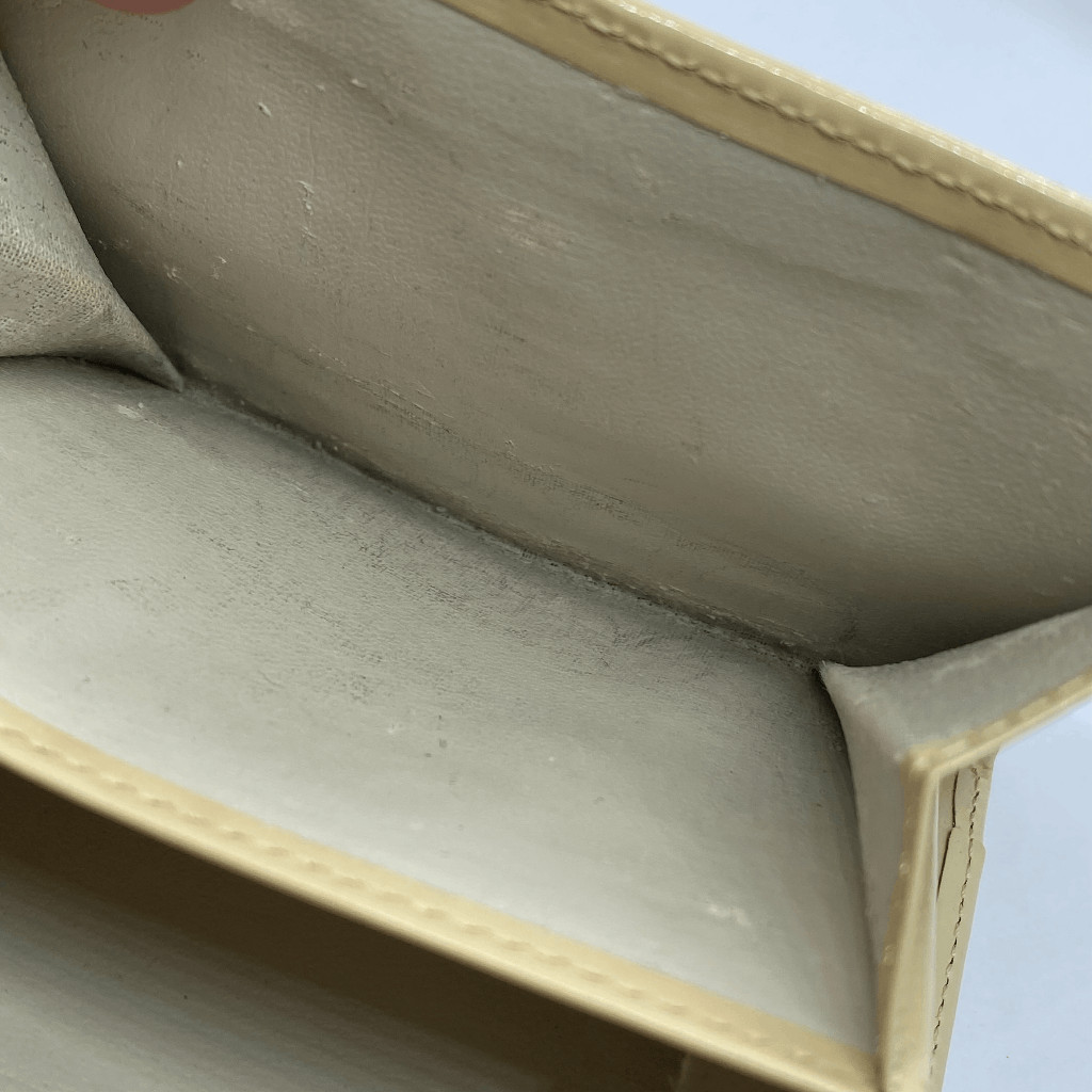 Authentic Givenchy Beige Double Sided Bifold Wall… - image 8