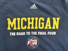 2011 Michigan Wolverines Basketball NCAA Final Four Graphic Shirt DS Men Size XL