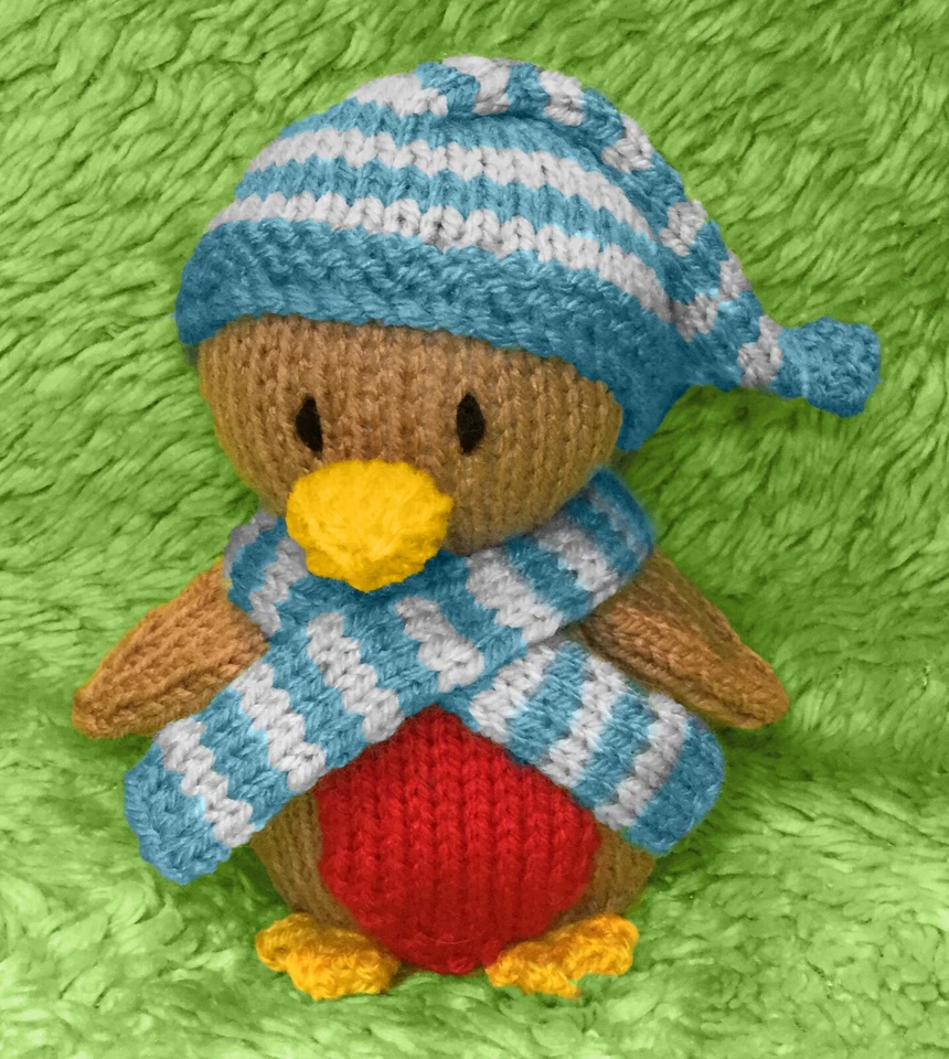 KNITTING PATTERN - Robbie Robin chocolate orange cover / 14 cms Christmas toy