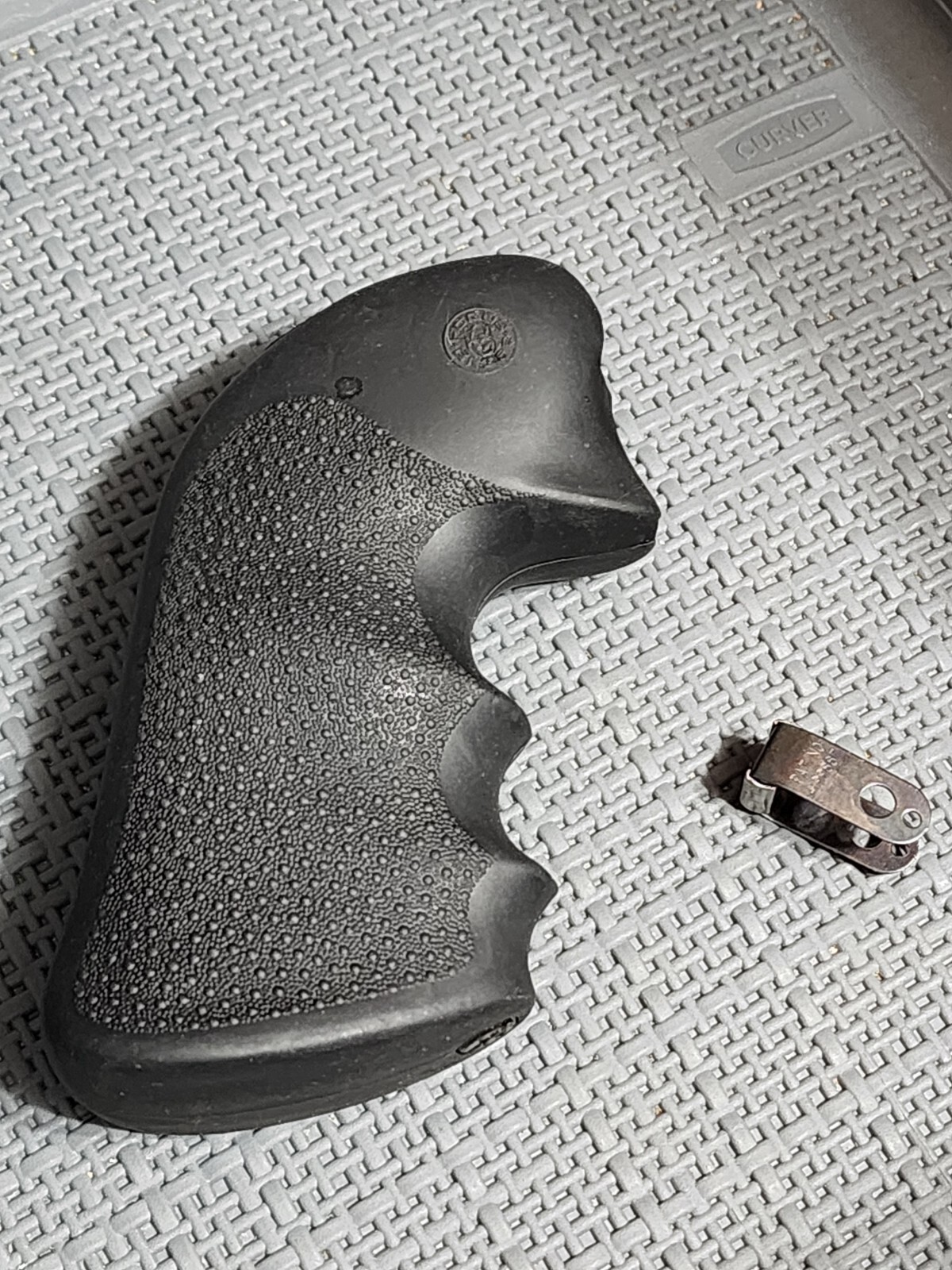 Ruger New Model Blackhawk Hogue Grip eBay