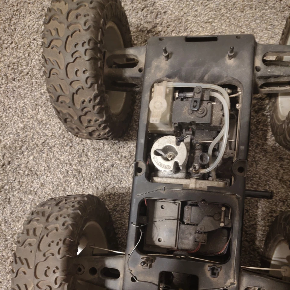 Nitro Ricochet gas RC car/truck - Image 4 of 4