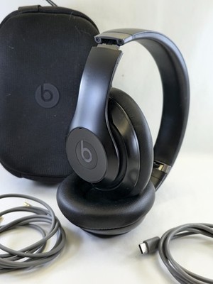 Beats by Dr Dre Studio Pro Headphones