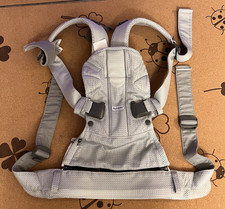 schöne edle BabyBjörn Babytrage One Air Mesh weiß silbern