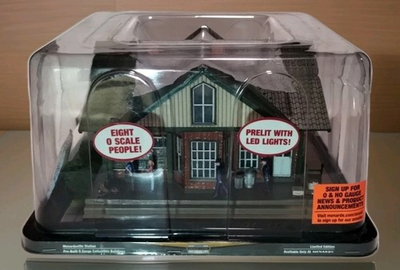#ad Menards #279 4436 Menardsville Station HO LED Lighted $99.99