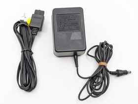 Nintendo New Famicom HVC-101 Console Tested + Controller AC Adapter JP