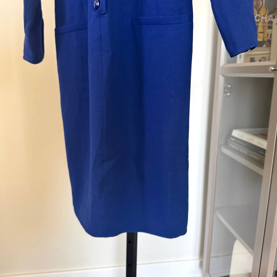 Vestido midi Valentino Boutique azul real crepé manga larga 6 vintage con botones Foto 3 de 4