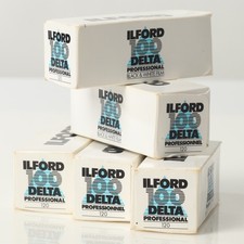 Ilford Delta 100 120 B/W Roll Film Lot of 5 rolls NOS Out of Date Exp.02/2005