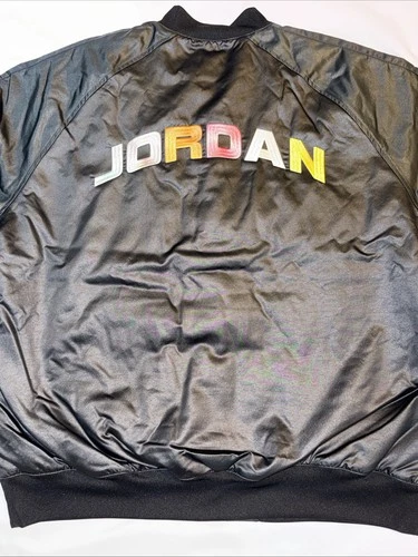 $150 Nike Air Jordan Bomber Jacket IF1947‑010 Men’s Sz L Black Lifestyle image 12