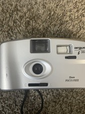 Argus 303 35mm Film Camera Focus Free with Flash   Vintage