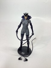 McFarlane DC Multiverse Knightfall Catwoman PLATINUM READ DESCRIPTION