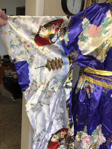Shanghai Soho Kimono/OSFM/Belted with Bow & Pillow/Geisha-Asian Print/Costume - Picture 3 of 10