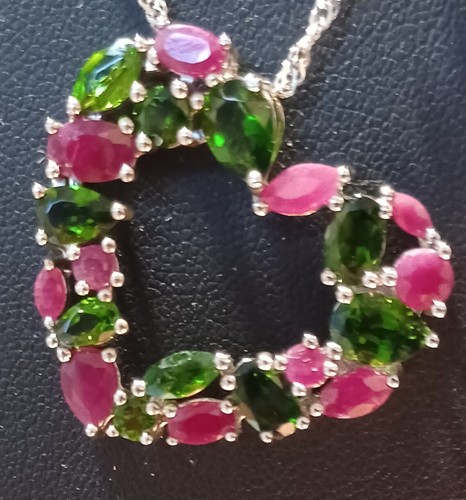 Jtv Chrome Diopside And Indian Ruby Heart Pendant.... - Picture 2 of 7