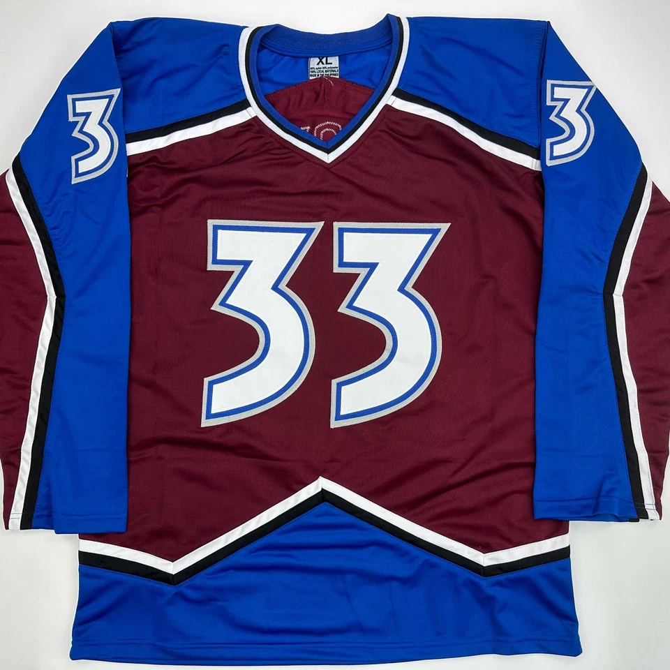 Camiseta deportiva facsímil autografiada Patrick Roy Colorado granate reimpresión talla XL para hombre Foto 3 de 4