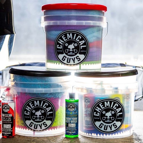 Chemical Guys Detailing Buckets - 3 x Heavy Duty - US 4.5 Gal ***ULTRA CLEAR*** - Picture 6 of 9