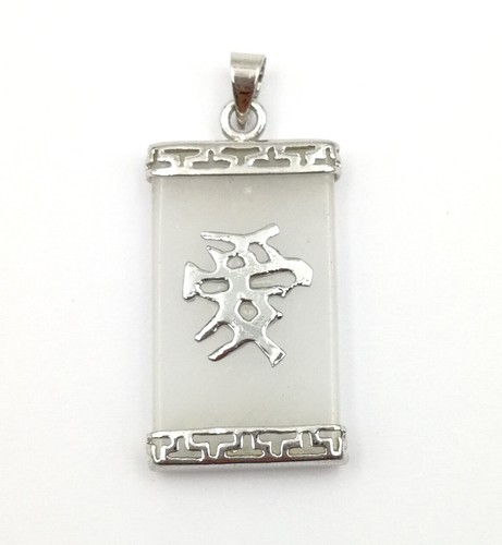 Collar Colgante Rectangular Multicolor Genuino Palabra de Amor de Jade 18 KGP - Imagen 37 de 37