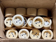 DDR Aufputz-Steckdose in beiger Farbe, Stück 3,-€, Vintage Steckdose