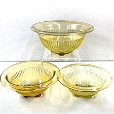 Depression Glass Set of 3 Footed Yellow Nesting Bowls by Federal Serving Mixing