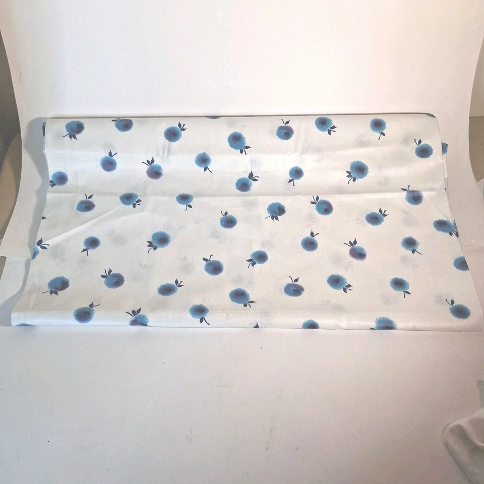 Vintage Material Fabric,white W/Electric Blue Fruit, 174"By 36" - Image 3 of 4