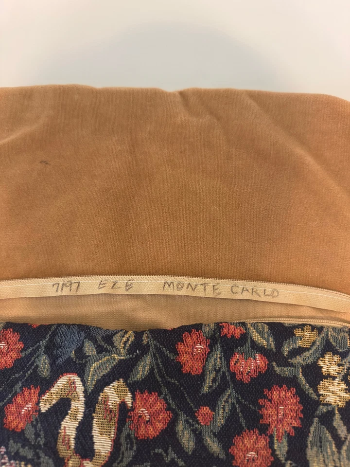 Rare Antique Tapestry Pillow Cover – Monte Carlo, France – Medieval Coat of Arms - Image 3 of 4