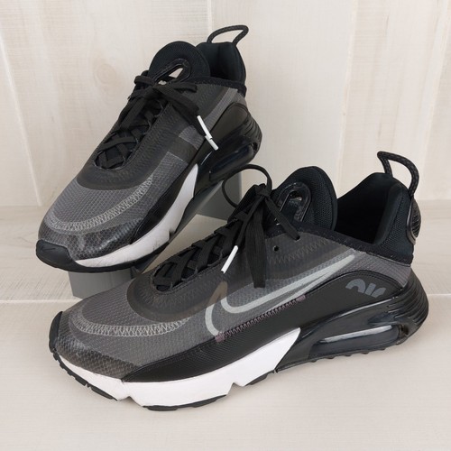 Nike Air Max 2090 Men's Size 7 Black Grey White Running Shoes CW7306-001